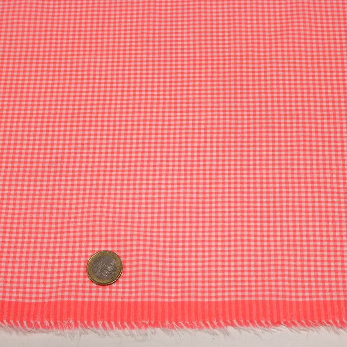 Tissu seersucker coton Vichy 2mm : ROSE FLUO ! - STANDARD 100 OEKO-TEX