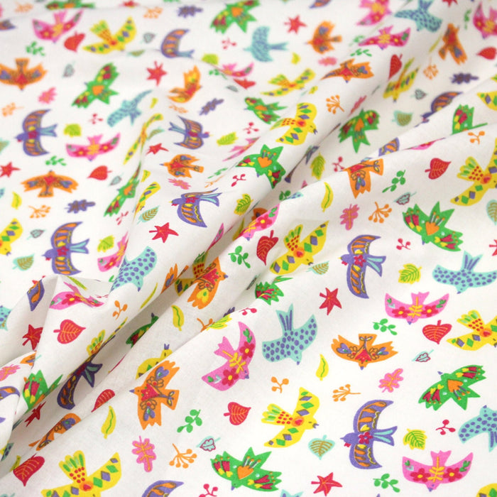 Tissu cotonnade blanc aux oiseaux multicolores - OEKO - TEX STANDARD 100 - TissusPapi.com