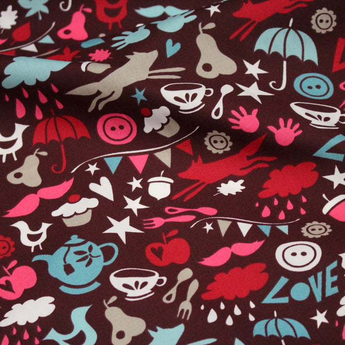 Tissu cotonnade – LOVE LOVE KITCHEN – cuisine illustrée, tons rose fuchsia & bleus - TissusPapi.com