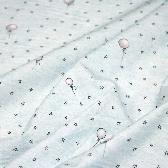 Tissu cotonnade enfant – Étoiles & ballons de baudruche – tons bleus - TissusPapi.com
