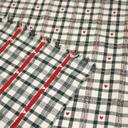 Tissu coton épais COEUR DES ALPES : carreaux traditionnels de chalet & petits cœurs tissés – 2 coloris disponibles - TissusPapi.com