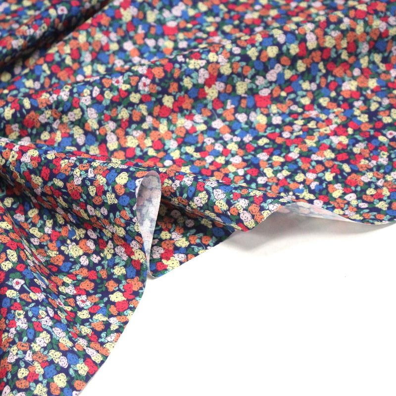 Tissu cotonnade fleurie ZELIE, fines fleurs & fond bleu ou blanc - OEKO - TEX - TissusPapi.com