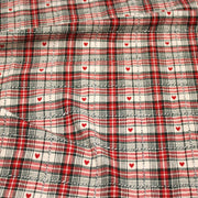 Tissu coton épais COEUR DES ALPES : carreaux traditionnels de chalet & petits cœurs tissés – 2 coloris disponibles - TissusPapi.com
