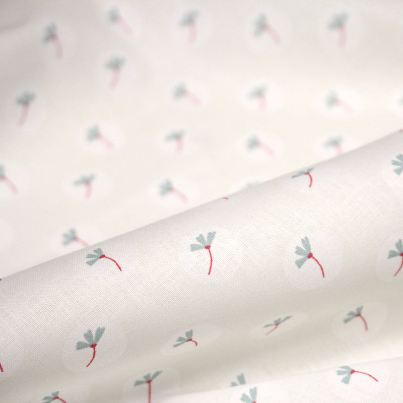 Tissu cotonnade enfant, fines fleurs roses et vertes - OEKO - TEX STANDARD 100 - TissusPapi.com