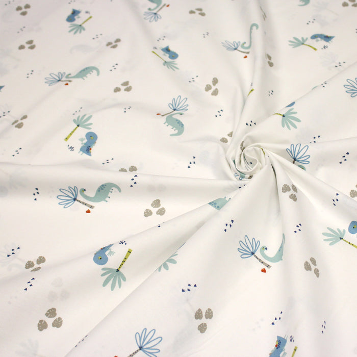 Tissu cotonnade enfant, constellation blanche, lune et étoiles fond vert clair - OEKO - TEX STANDARD 100 (Copie) - TissusPapi.com