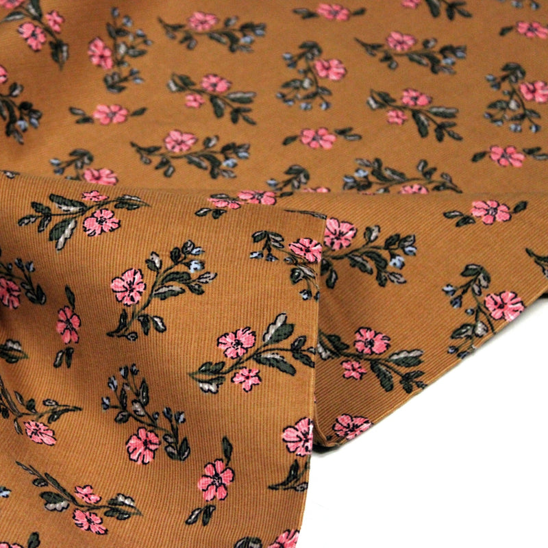 Tissu velours milleraies imprimé ocre aux fines fleurs roses & fines feuilles - STANDARD 100 OEKO-TEX - TissusPapi.com
