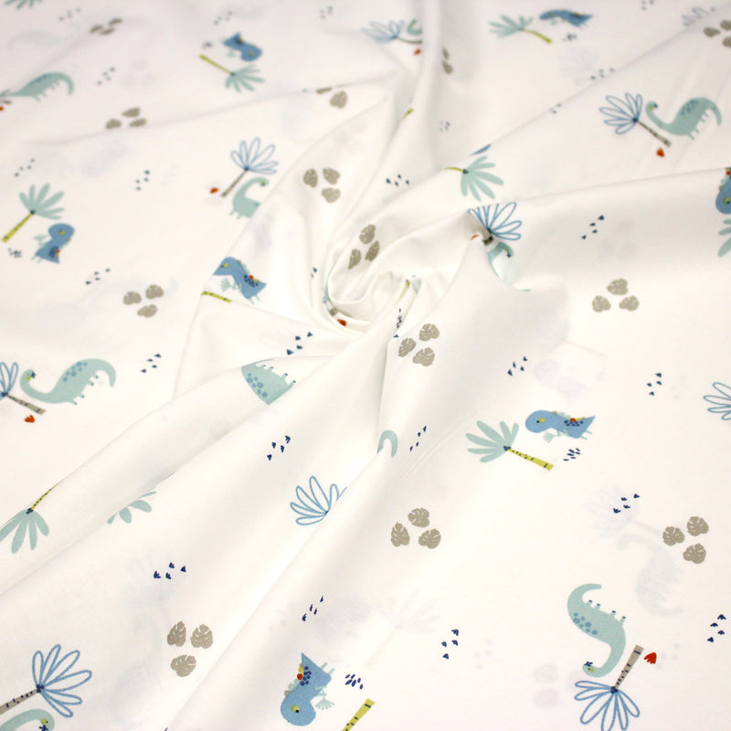 Tissu cotonnade enfant, constellation blanche, lune et étoiles fond vert clair - OEKO - TEX STANDARD 100 (Copie) - TissusPapi.com