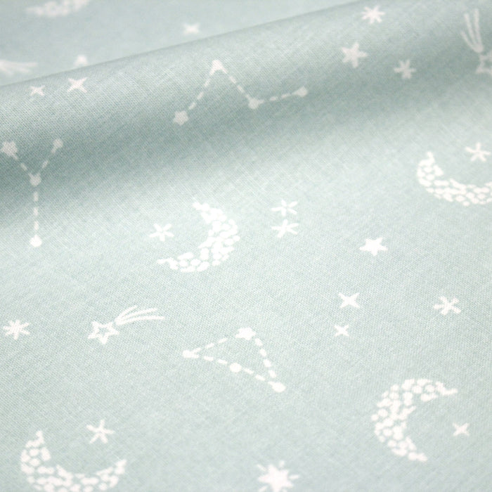 Tissu cotonnade enfant, constellation blanche, lune et étoiles fond vert clair - OEKO - TEX STANDARD 100 - TissusPapi.com