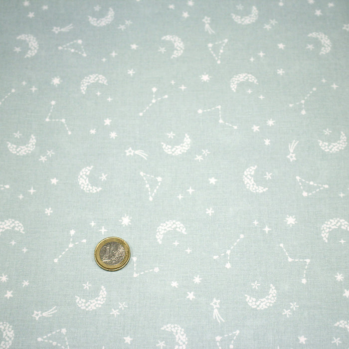 Tissu cotonnade enfant, constellation blanche, lune et étoiles fond vert clair - OEKO - TEX STANDARD 100 - TissusPapi.com