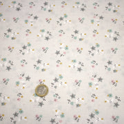 Tissu cotonnade enfant, fines fleurs, lunes et étoiles - OEKO - TEX STANDARD 100 - TissusPapi.com