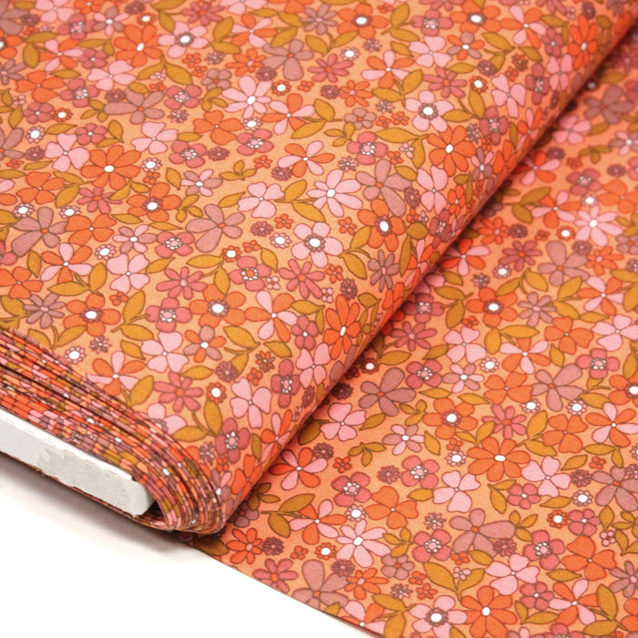 Tissu cotonnade fleuri corail aux fines fleurs roses, ocres et parme - OEKO - TEX STANDARD 100 - TissusPapi.com