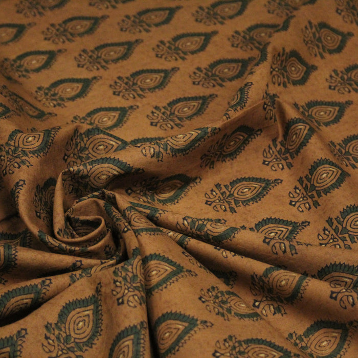 Tissu coton fin imprimé INDIENNES, ocre et motif Kalahari paisley vert - STANDARD 100 OEKO-TEX