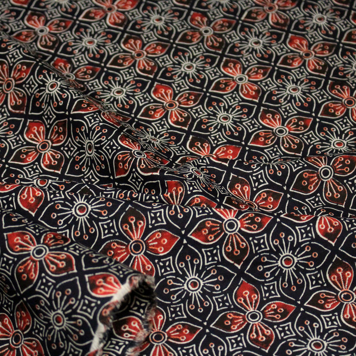 Tissu coton fin imprimé INDIENNES, noir aux motifs floraux géométriques - STANDARD 100 OEKO-TEX