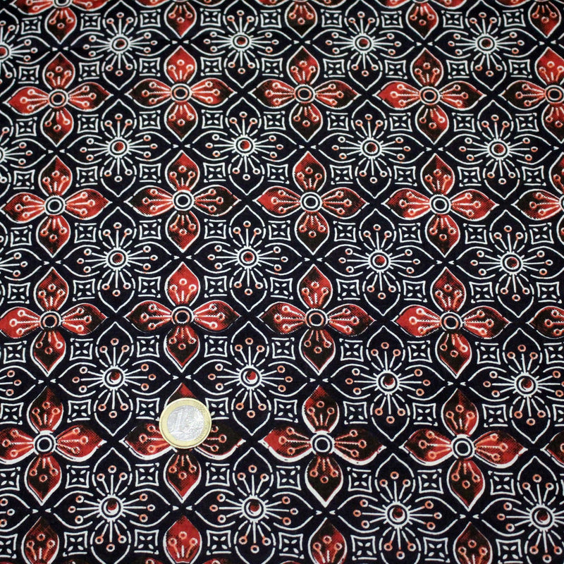 Tissu coton fin imprimé INDIENNES, noir aux motifs floraux géométriques - STANDARD 100 OEKO - TEX - TissusPapi.com