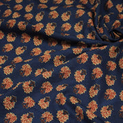 Tissu coton fin imprimé INDIENNES, bleu aux motifs floraux BOOTA rouges - STANDARD 100 OEKO - TEX - TissusPapi.com
