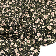 Tissu velours milleraies imprimé vert anglais aux fleurs écrues & fines feuilles - STANDARD 100 OEKO-TEX - TissusPapi.com