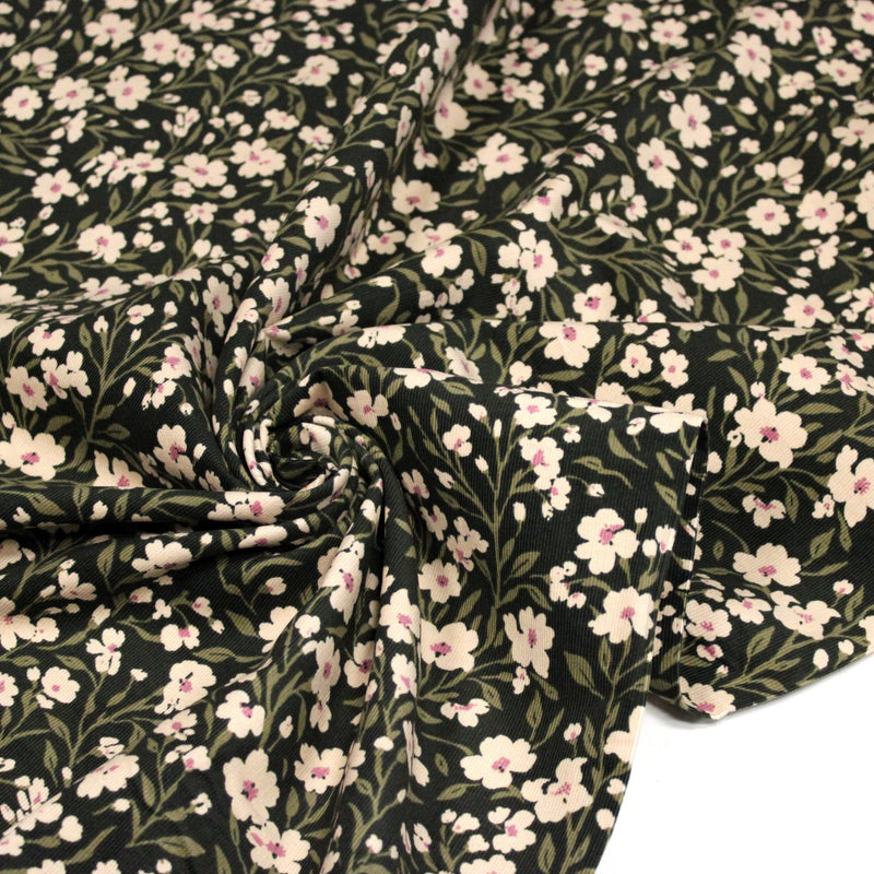 Tissu velours milleraies imprimé vert anglais aux fleurs écrues & fines feuilles - STANDARD 100 OEKO-TEX - TissusPapi.com