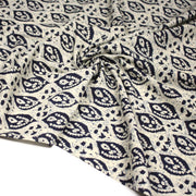 Tissu coton fin imprimé INDIENNES, motifs floraux BOOTA écrus & bleus - STANDARD 100 OEKO - TEX - TissusPapi.com