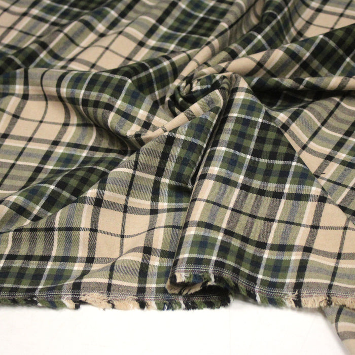 Tissu Tartan motif traditionnel crème noir vert bleu blanc