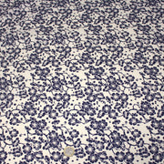 Tissu cotonnade motif japonais HANA aux fleurs de cerisier : écru/bleu et bleu/écru - TissusPapi.com
