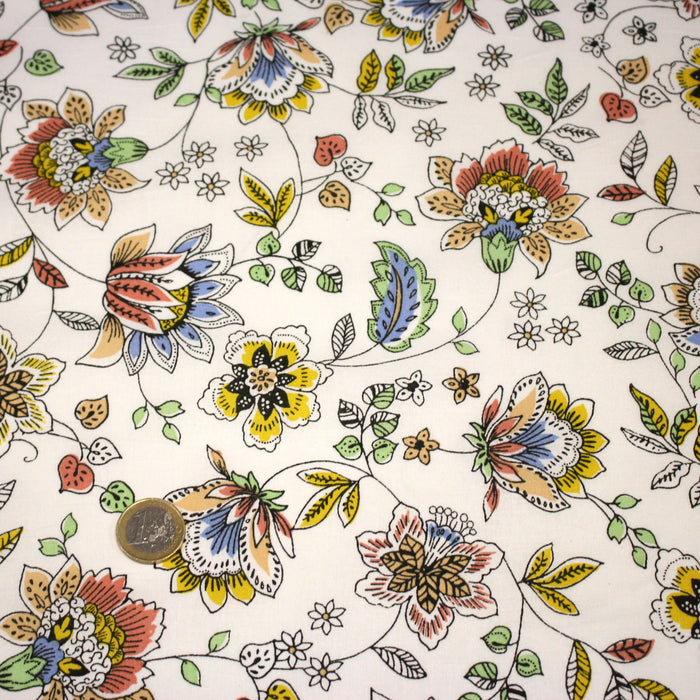 Tissu coton KALAMKARI aux fleurs indiennes multicolores sur fond blanc