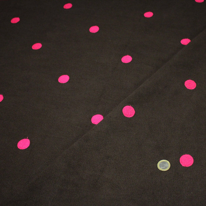 Tissu velours côtelés marron chocolat aux pois roses, fabrication française