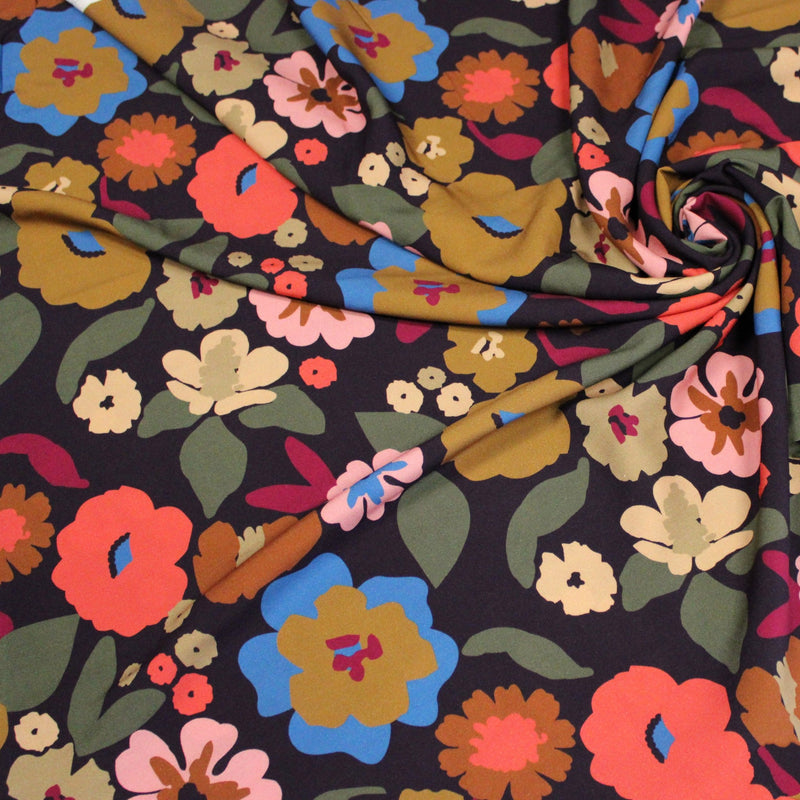 Tissu Viscose fluide fleurs graphiques rétro multicolores, fond noir – STANDARD 100 OEKO-TEX - TissusPapi.com