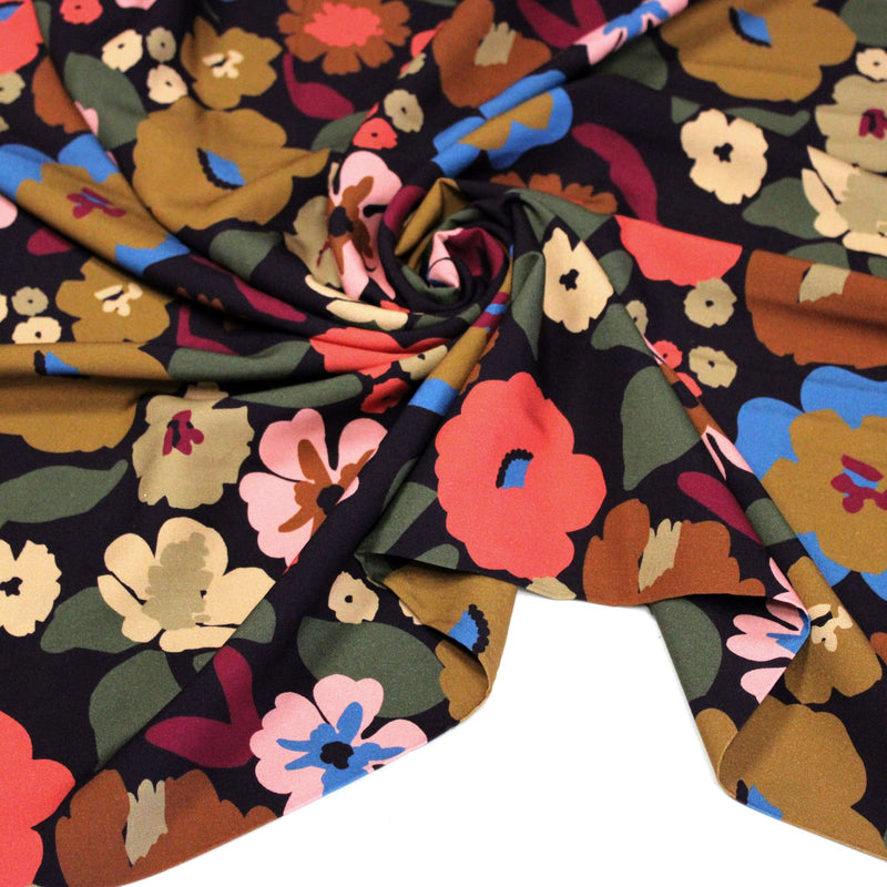 Tissu Viscose fluide fleurs graphiques rétro multicolores, fond noir – STANDARD 100 OEKO-TEX - TissusPapi.com