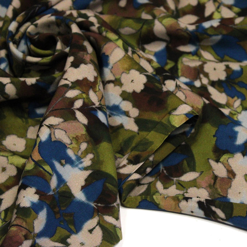 Tissu Viscose fluide aux fleurs aquarelle tons verts, bleus, marron – STANDARD 100 OEKO-TEX - TissusPapi.com