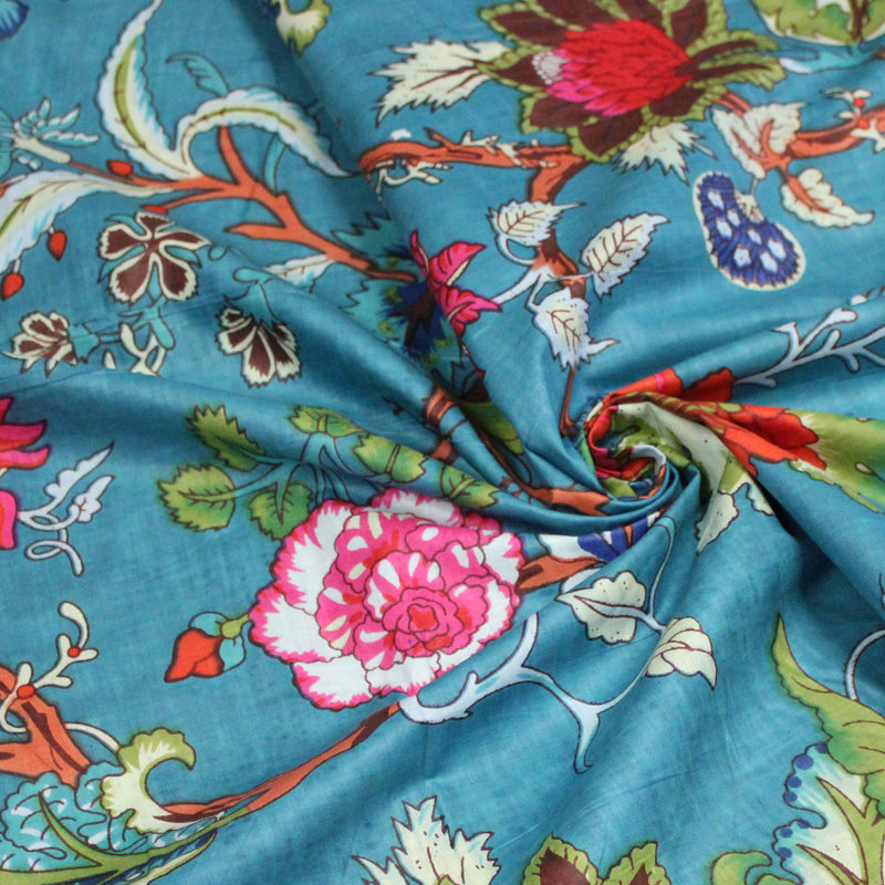 Tissu coton fin imprimé INDIENNES, bleu canard aux fleurs et motifs indiens multicolores