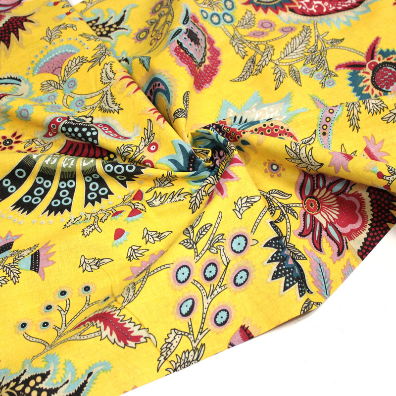 Tissu coton fin imprimé INDIENNES, jaune aux fleurs et motifs indiens multicolores