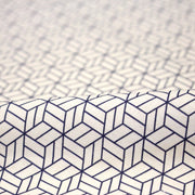Tissu cotonnade motif japonais KAGOME – Bleu indigo & écru - TissusPapi.com