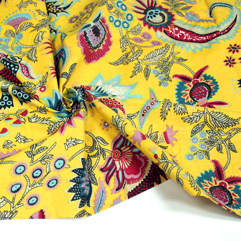 Tissu coton fin imprimé INDIENNES, jaune aux fleurs et motifs indiens multicolores