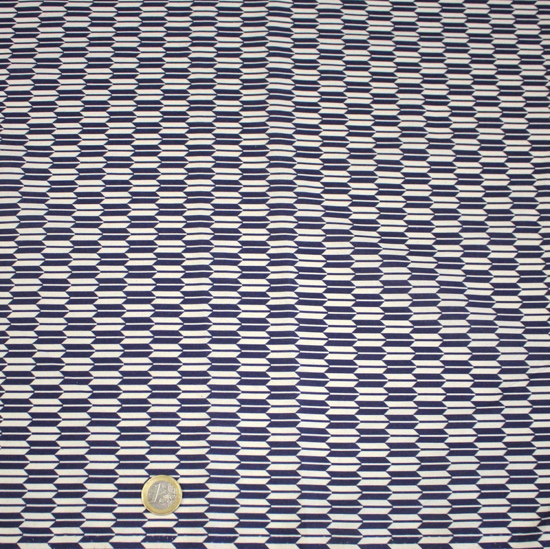 Tissu cotonnade motif japonais YAGASURI, flèches bleues & écrues - TissusPapi.com