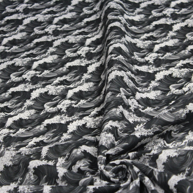 Tissu cotonnade motif japonais de la vague Kanagawa d’Hokusai, tons noirs & blancs - OEKO - TEX - TissusPapi.com