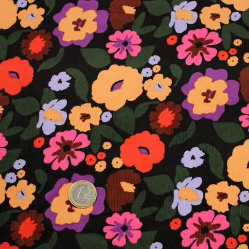 Tissu velours milleraies imprimé automnal coloré aux fleurs oranges, ocres, violettes - STANDARD 100 OEKO-TEX - TissusPapi.com