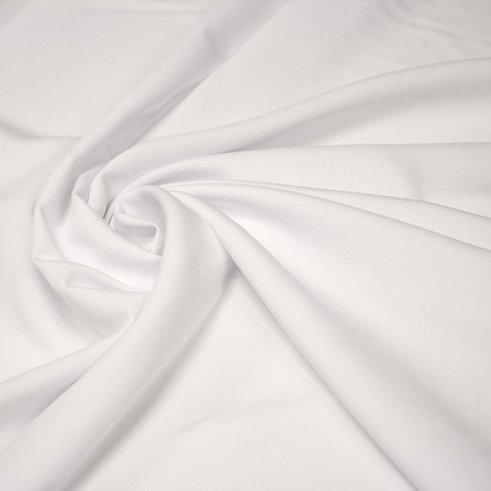 Tissu gabardine fluide de viscose blanc