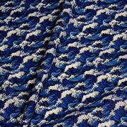 Tissu cotonnade motif japonais de la vague Kanagawa d’Hokusai, tons bleus & blancs - OEKO - TEX - TissusPapi.com