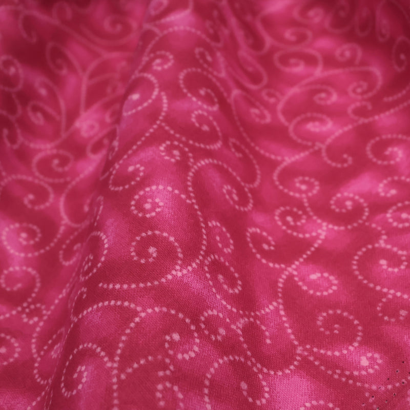 Tissu cotonnade faux-uni fuchsia aux arabesques roses, Grande largeur 280cm de large - MADE IN INDIA