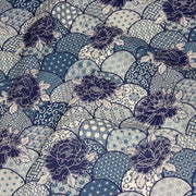 Tissu cotonnade GIMZA aux motifs japonais floraux & géométriques traditionnels, tons bleus - OEKO - TEX - TissusPapi.com