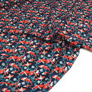 Tissu cotonnade motif japonais KOï aux poissons carpes koï rouges, fleurs et fond bleu - OEKO - TEX - TissusPapi.com
