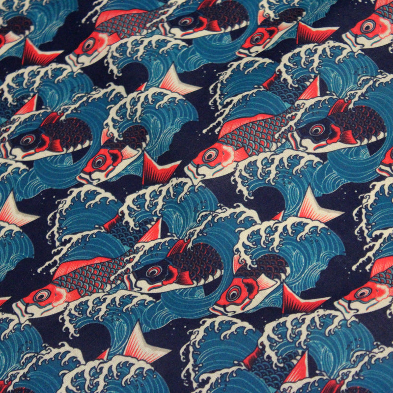 Tissu cotonnade motif japonais KOï aux poissons carpes koï rouges & vagues Hokusai - OEKO - TEX - TissusPapi.com