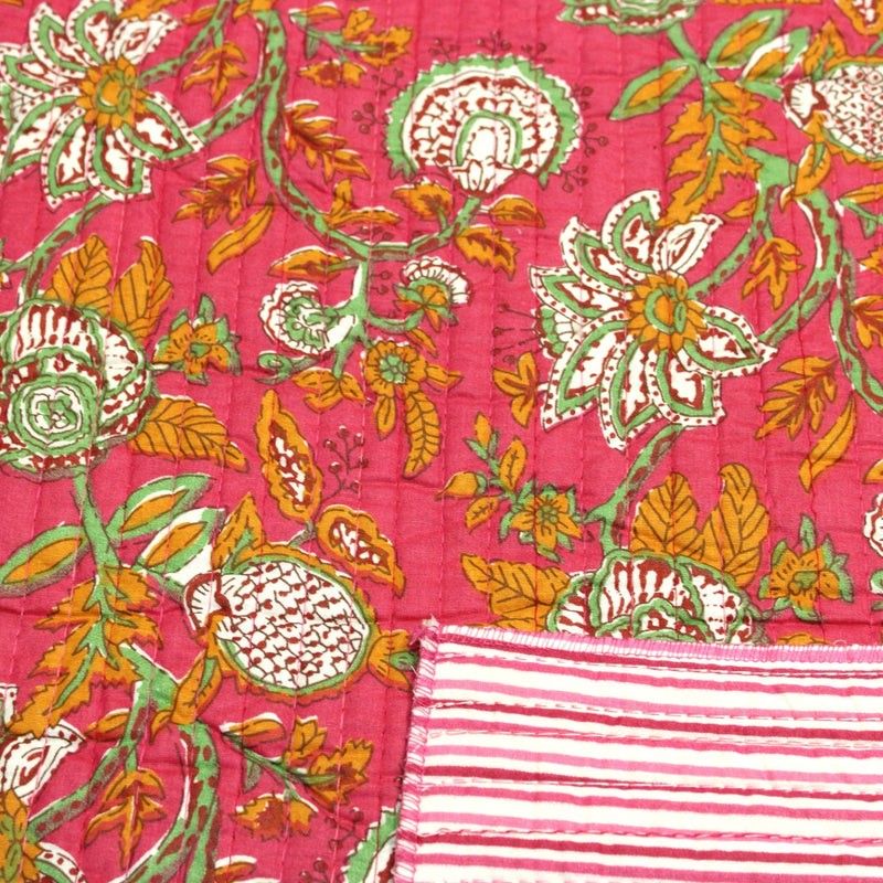 Tissu matelassé coton indien, motif traditionnel floral : nombreuses couleurs et fleuris au choix! - TissusPapi.com