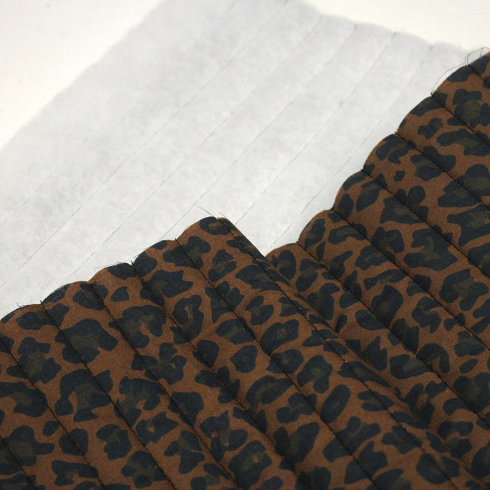 Tissu matelassé LEOPARD : tons marron chocolat - STANDARD 100 OEKO-TEX