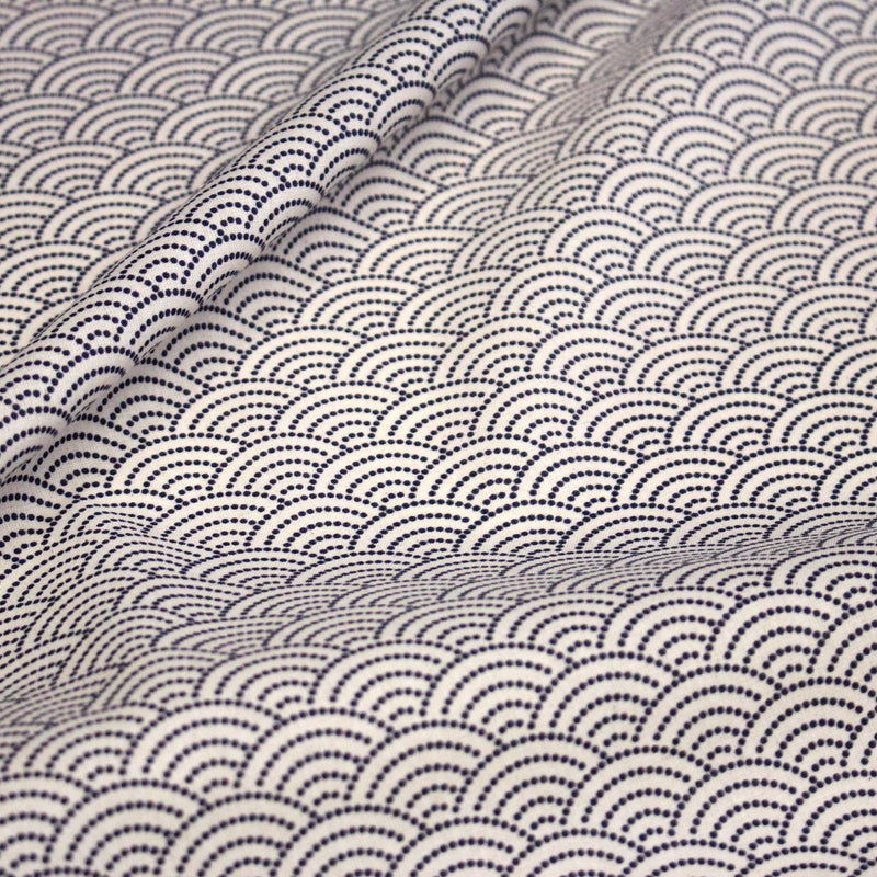 Tissu cotonnade motif japonais SEIGAIHA : écru/bleu et bleu/écru - COLLECTION JAPON INDIGO - TissusPapi.com