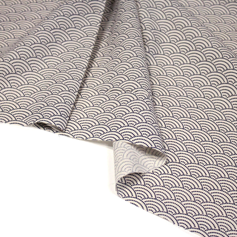 Tissu cotonnade motif japonais SEIGAIHA : écru/bleu et bleu/écru - COLLECTION JAPON INDIGO - TissusPapi.com