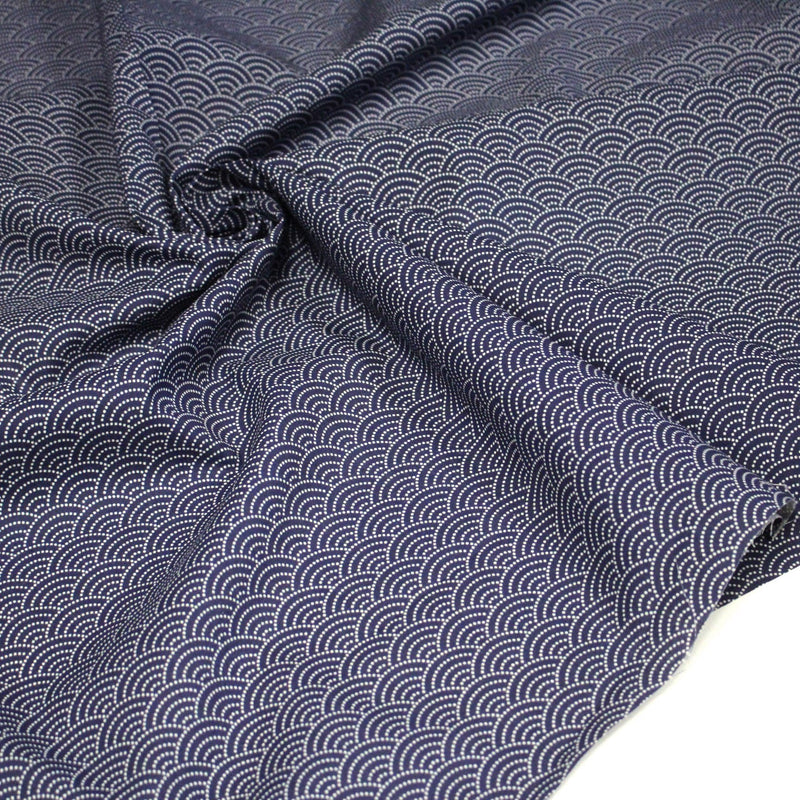 Tissu cotonnade motif japonais SEIGAIHA : écru/bleu et bleu/écru - COLLECTION JAPON INDIGO - TissusPapi.com