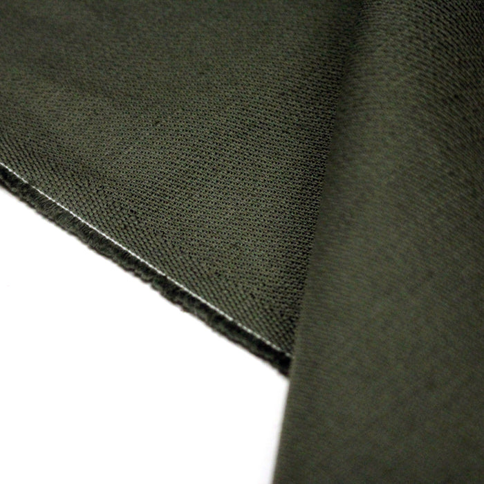 Tissu sergé de coton vert kaki, tissage fin