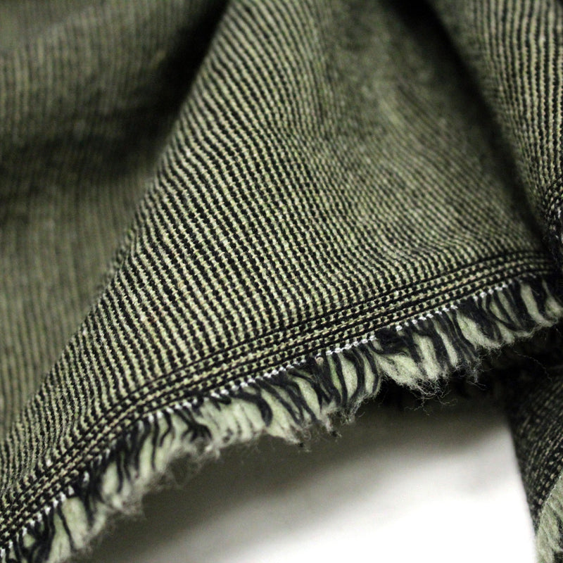 Tissu lainage faux - uni vert amande & noir - Fabrication italienne - TissusPapi.com