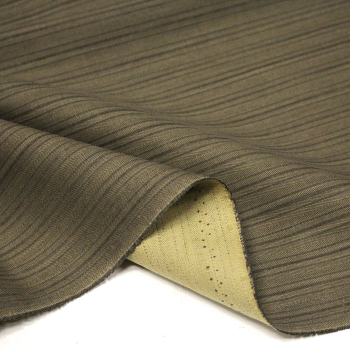Tissu coton tissé chevrons et liserés aux tons vert kaki - fabrication française - TissusPapi.com